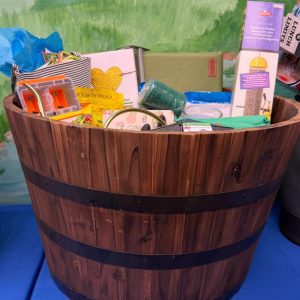 Basket - Gardening items (Hartwell)